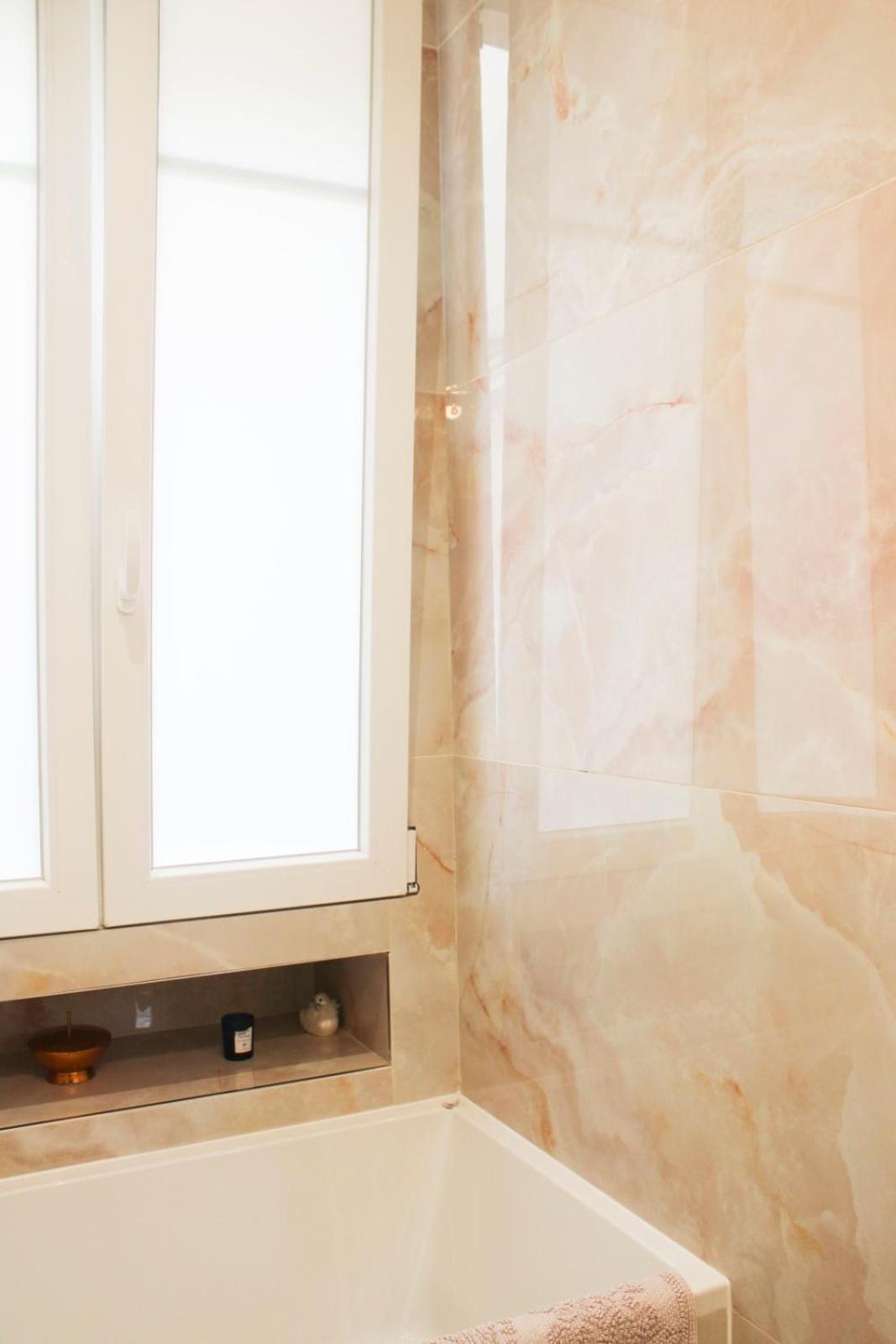 Appartamento Bright With View And Comfort Parigi