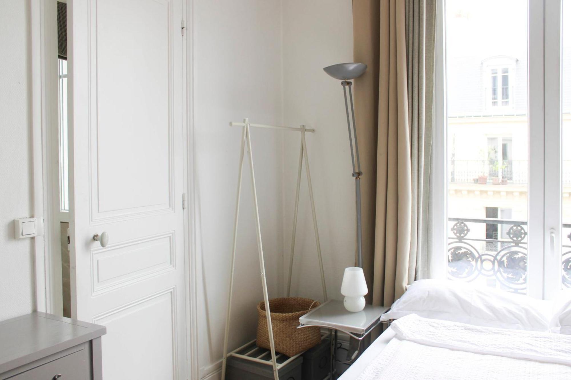 Bright With View And Comfort *