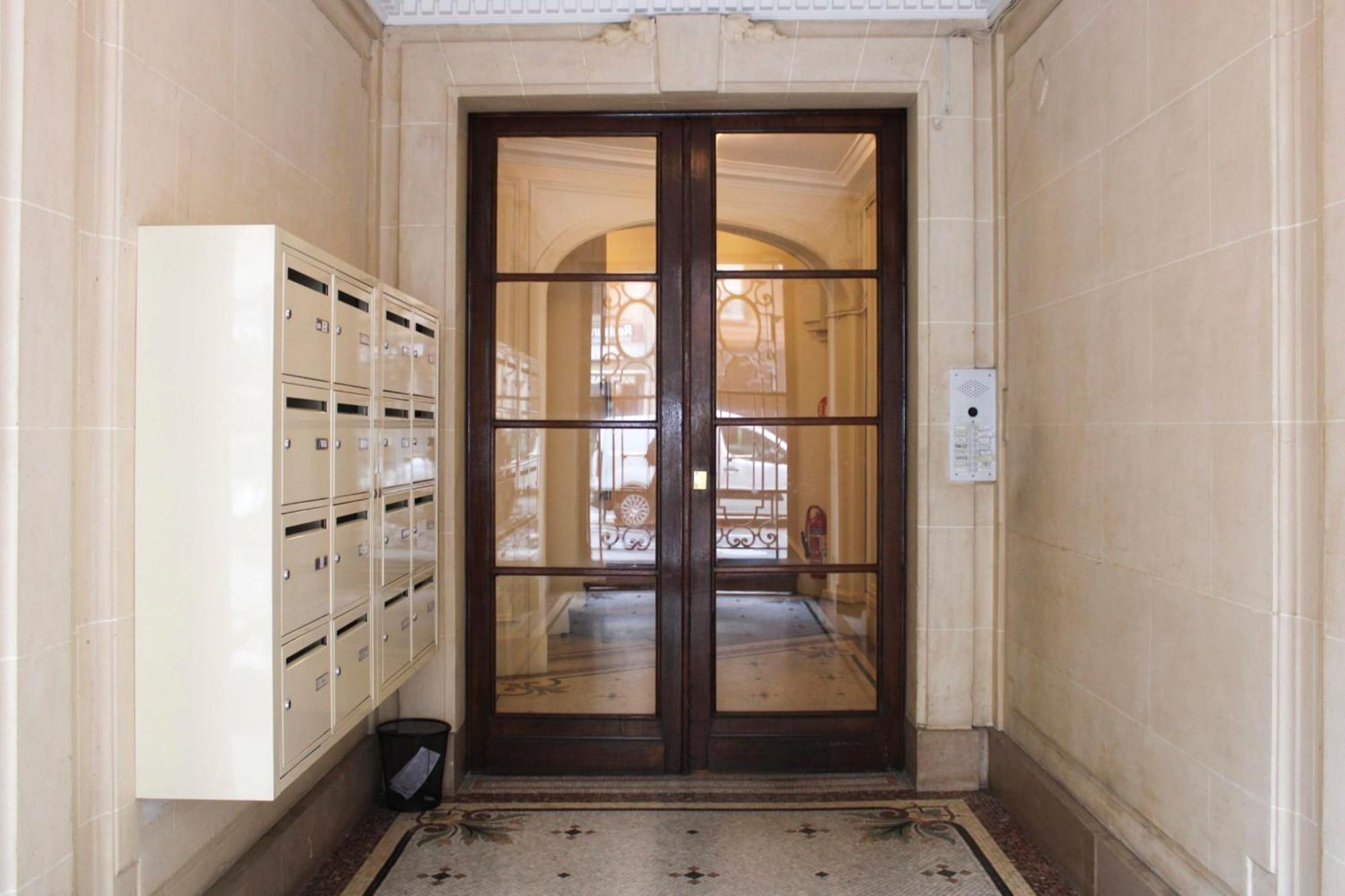 Bright With View And Comfort Appartamento Parigi