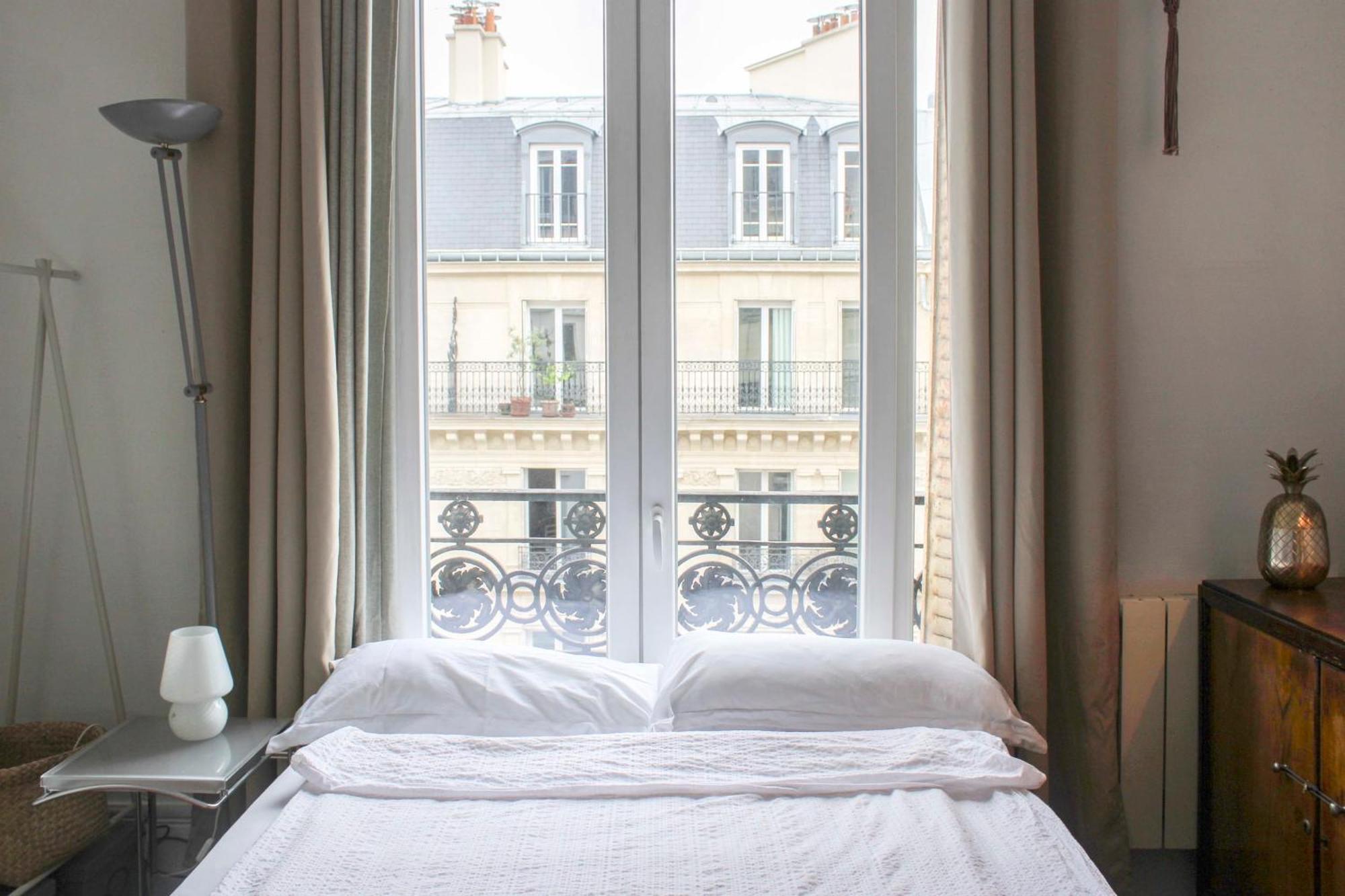 Bright With View And Comfort *